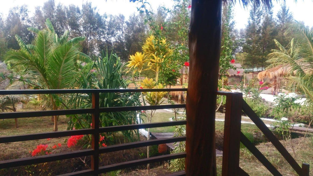Adeng-Adeng Bungalows Gili Meno Pokój zdjęcie